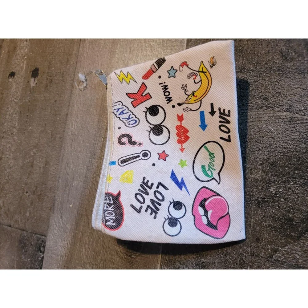 Love Youth white wallet coin purse banana eyes lipstick thunder bolt